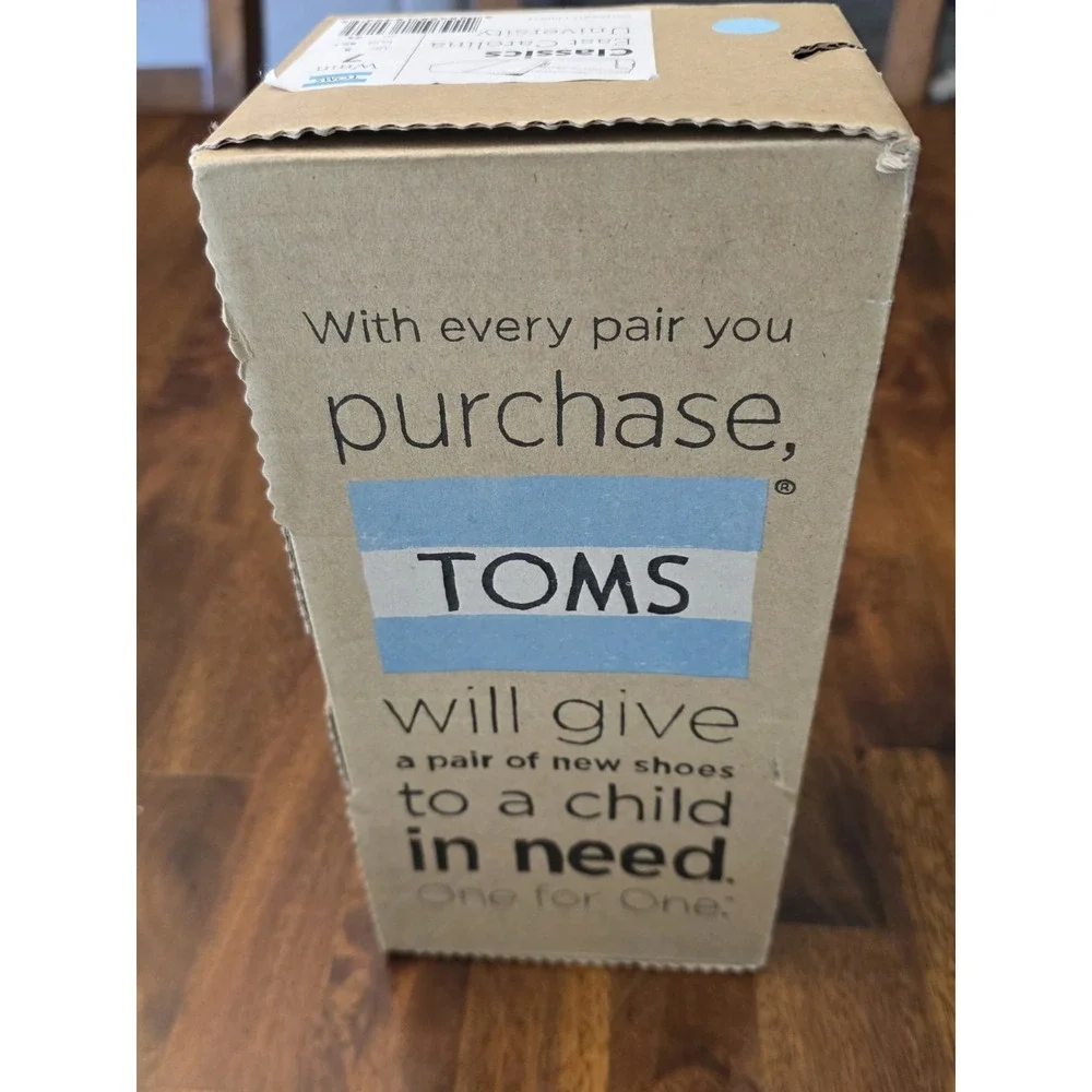 TOMS Womens  CAMPUS CLASSICS CANVAS SHOES UNIVERSITY OF EAST CAROLINA US SIZE 7